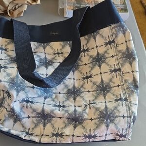 Thirty-One Navy and White Patterned Tote